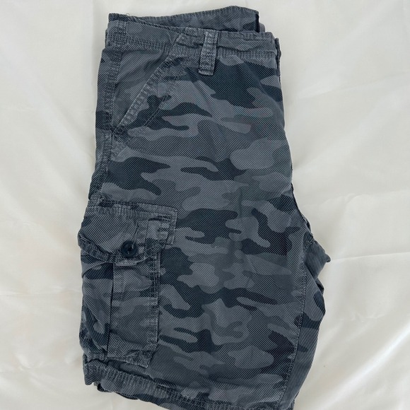 Union Sea/Wa‎ Mens Gray Camo Cargo Shorts Size 34 Drawstring Casual - Picture 2 of 7